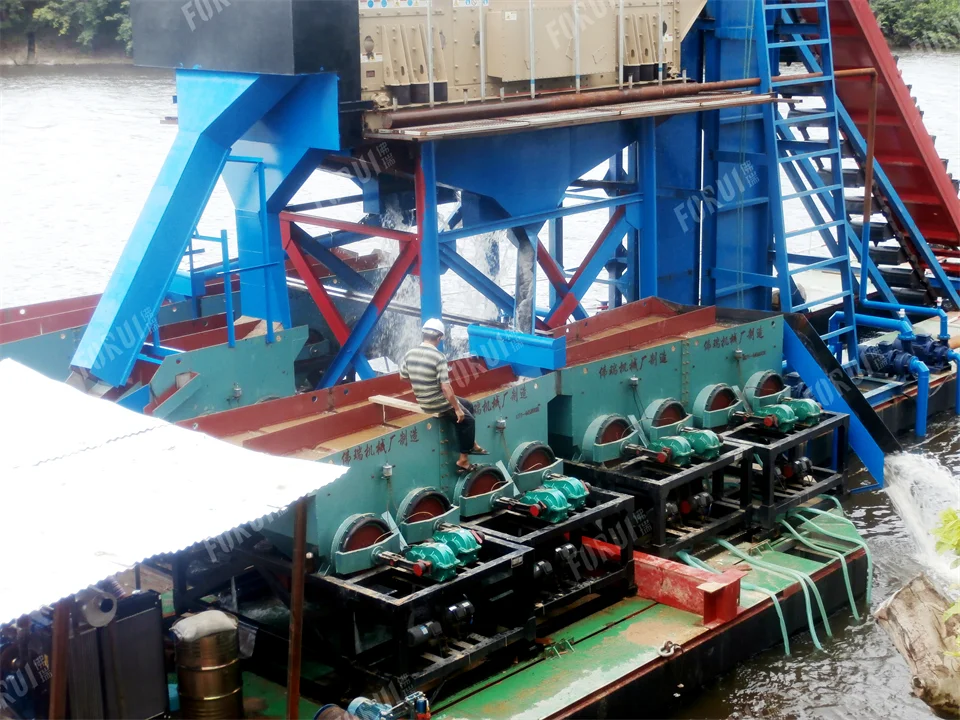 Alluvial Gold & Diamond Beneficiation Plant in Liberian P6170015