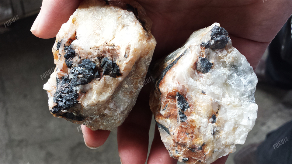Wolframite Beneficiation 20150420_123027